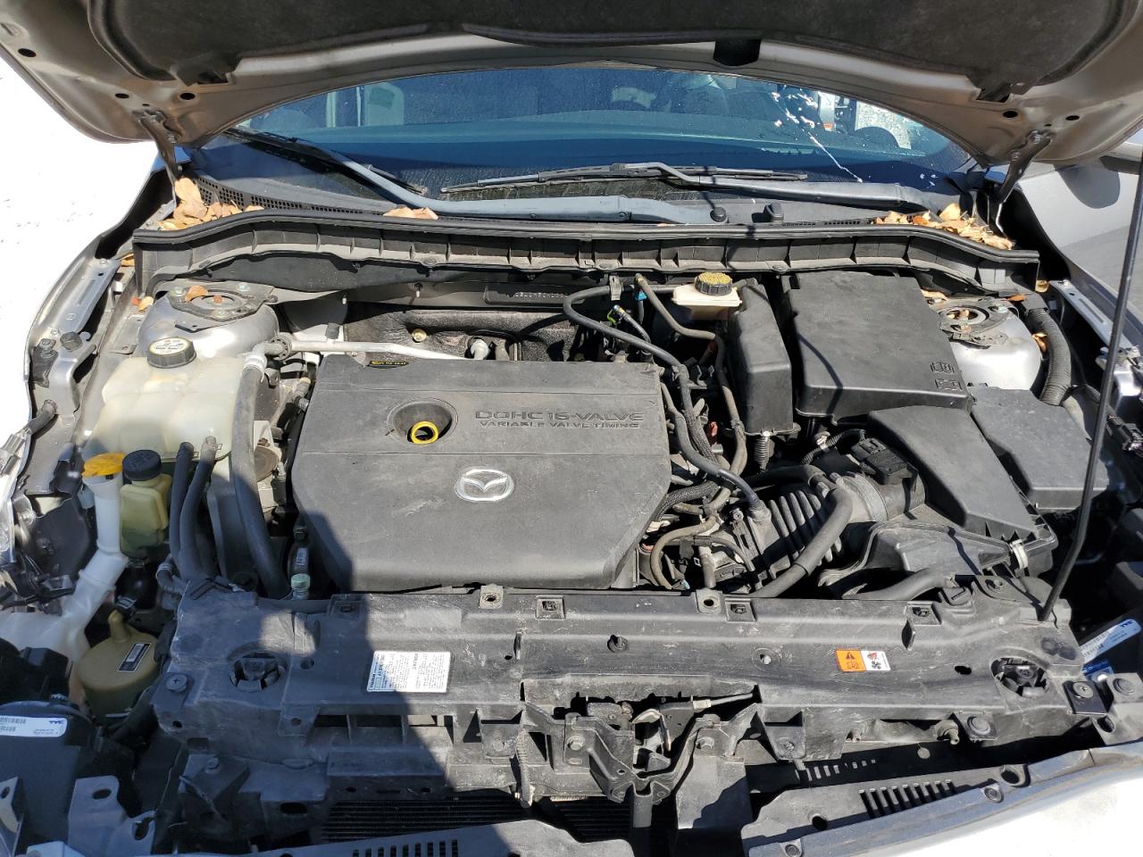 2010 Mazda 3 VIN JM1BL1H52A1333673 Copart auction photo, front end damage thumbnail 12