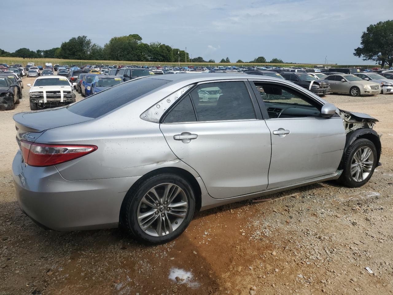 2016 Toyota Camry VIN 4T1BF1FK2GU538381 Copart auction photo, front end / side damage thumbnail 3
