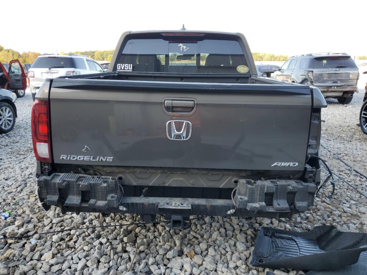 2020 Honda Ridgeline VIN 5FPYK3F76LB002044 Copart auction photo, rear end / undercarriage damage thumbnail 6