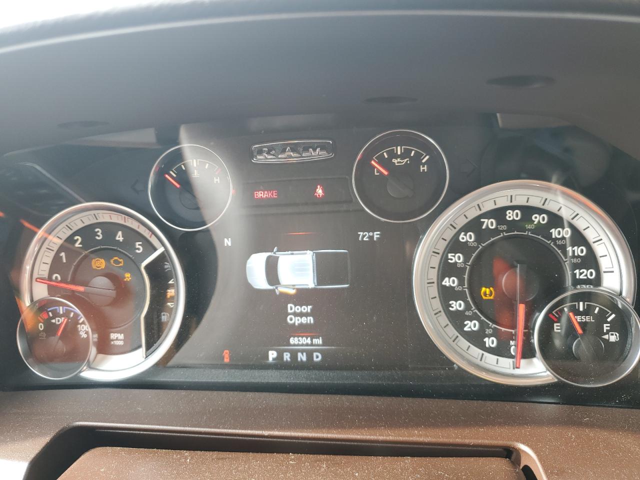 2017 RAM 2500 VIN 3C6UR5FL6HG781174 Copart auction photo, front end / mechanical damage thumbnail 9