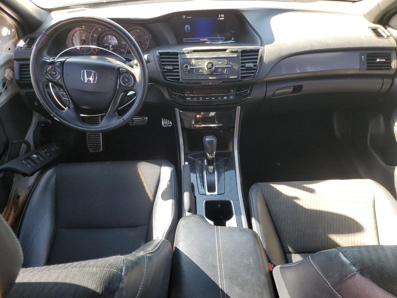 2017 Honda Accord VIN 1HGCR2F5XHA234557 Copart auction photo, front end damage thumbnail 8