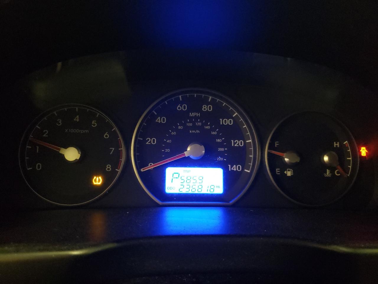 2010 Hyundai Santa Fe VIN 5NMSGDAB7AH404779 Copart auction photo, front end damage thumbnail 9