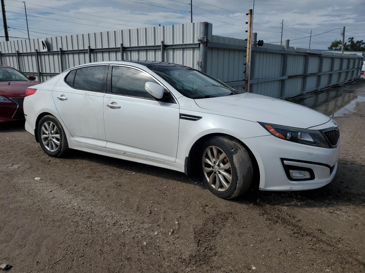 2015 KIA Optima VIN 5XXGN4A7XFG503674 Copart auction photo, water/flood damage thumbnail 4