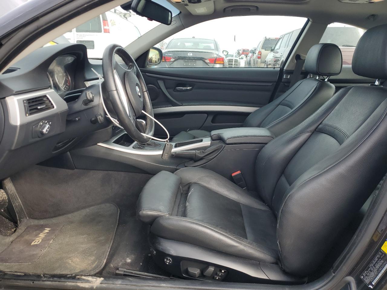2011 BMW 3er VIN WBAKF9C57BE262166 Copart auction photo, front end / minor dent/scratches damage thumbnail 7