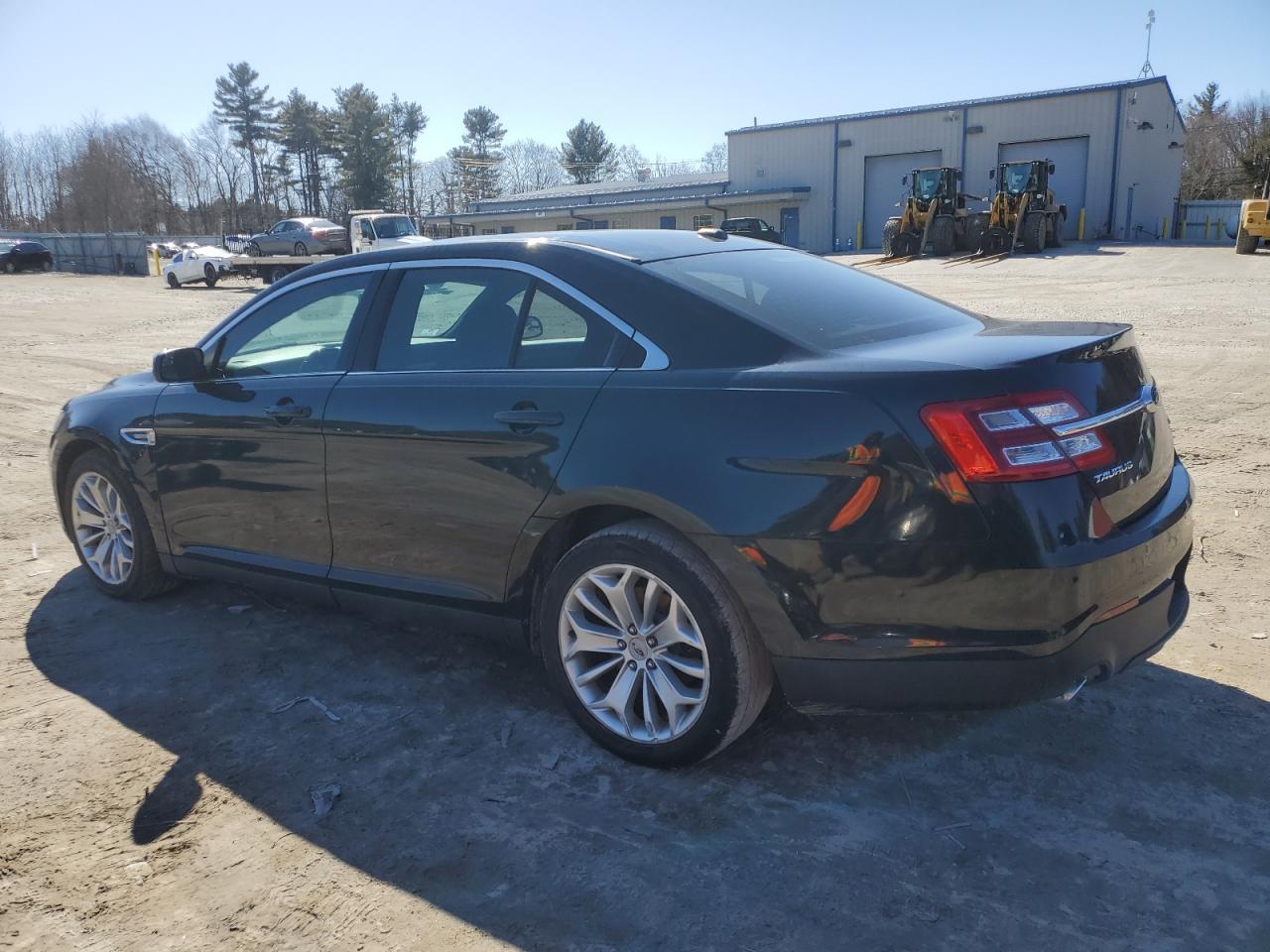 2015 Ford Taurus VIN 1FAHP2F87FG117538 Copart auction photo, front end / minor dent/scratches damage thumbnail 2