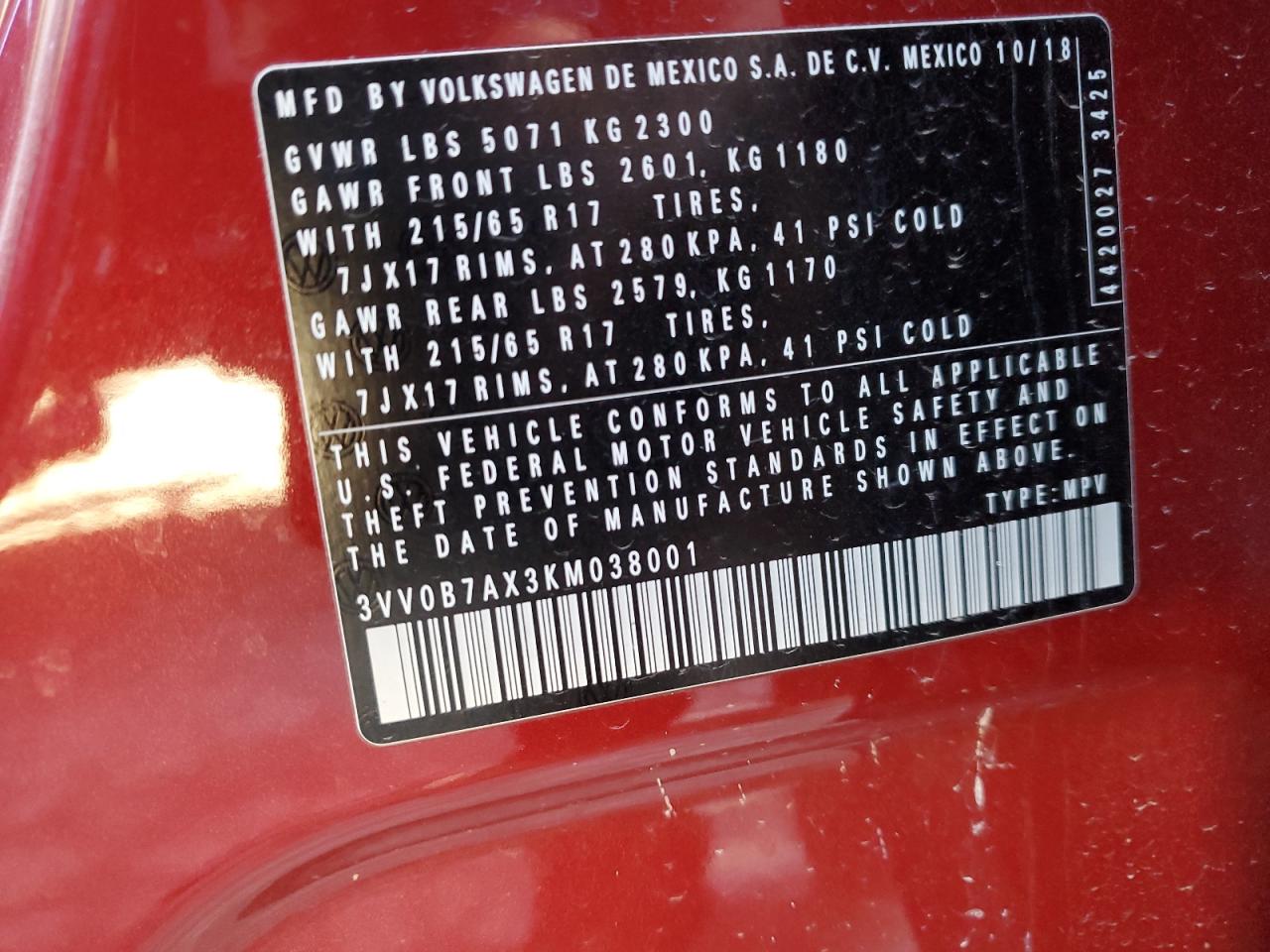 2019 Volkswagen Tiguan VIN 3VV0B7AX3KM038001 Copart auction photo, undercarriage damage thumbnail 13