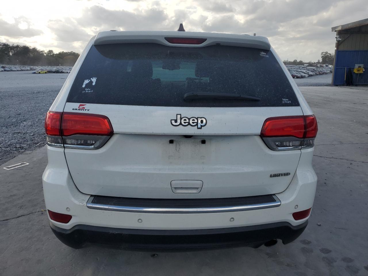 2016 Jeep Grand Cherokee VIN 1C4RJEBG8GC358810 Copart auction photo, front end / minor dent/scratches damage thumbnail 6