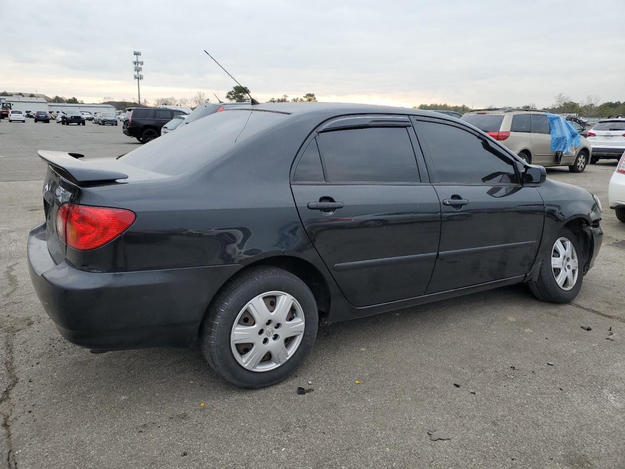 2004 Toyota Corolla VIN JTDBR32E742042393 Copart auction photo, front end / minor dent/scratches damage thumbnail 3