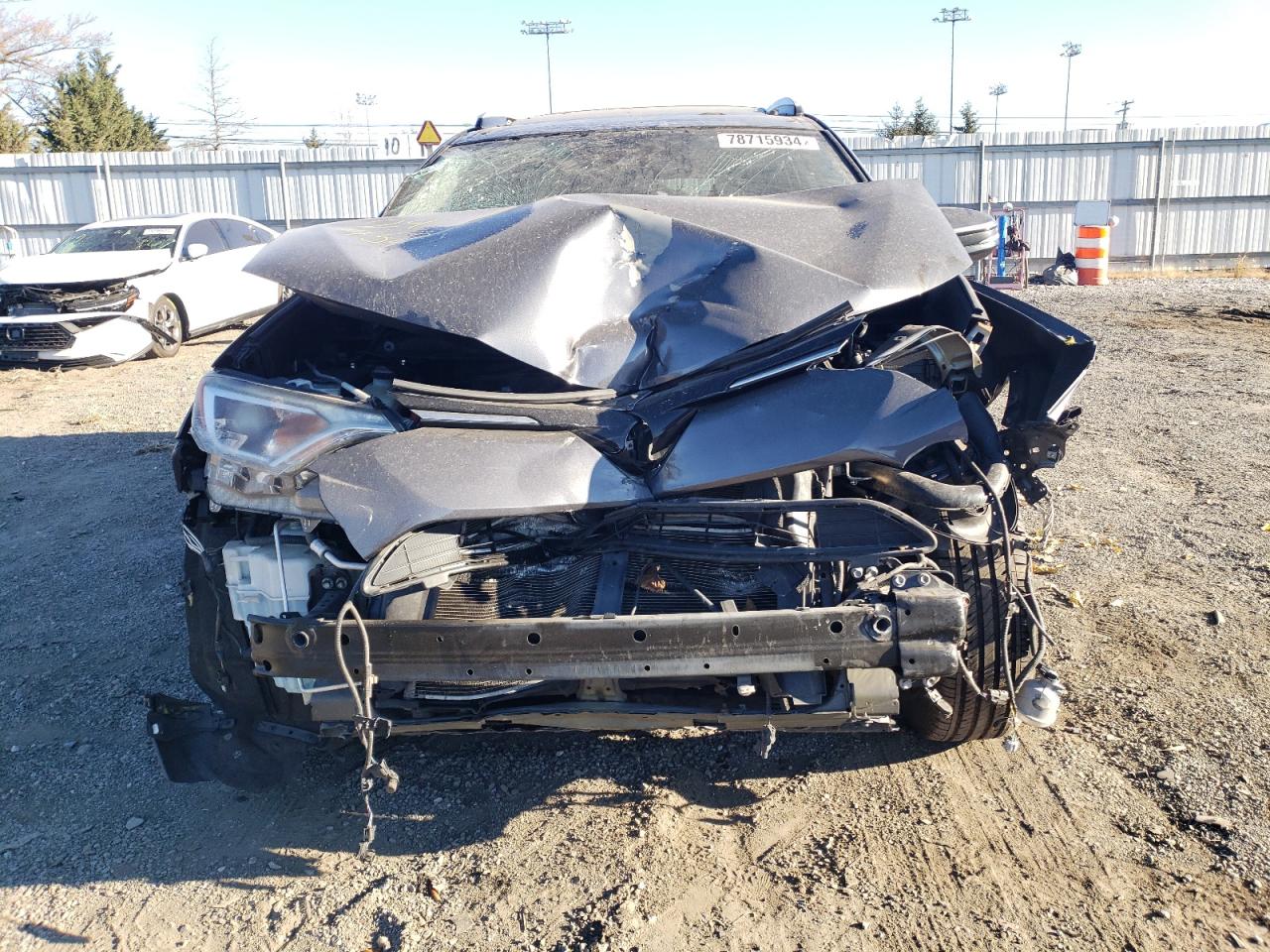 2016 Toyota RAV 4 VIN JTMRJREV1GD039695 Copart auction photo, front end / minor dent/scratches damage thumbnail 5