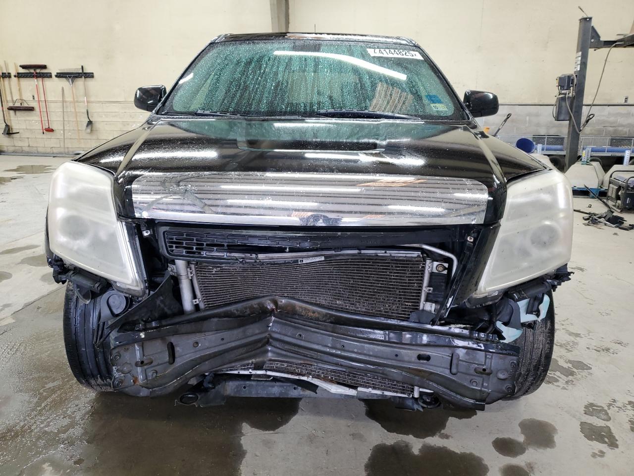 2011 GMC Terrain VIN 2CTALMEC8B6427396 Copart auction photo, front end / minor dent/scratches damage thumbnail 5