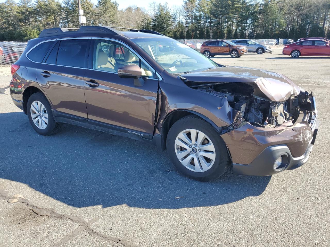 2019 Subaru Outback VIN 4S4BSAHC1K3369146 Copart auction photo, front end / minor dent/scratches damage thumbnail 4