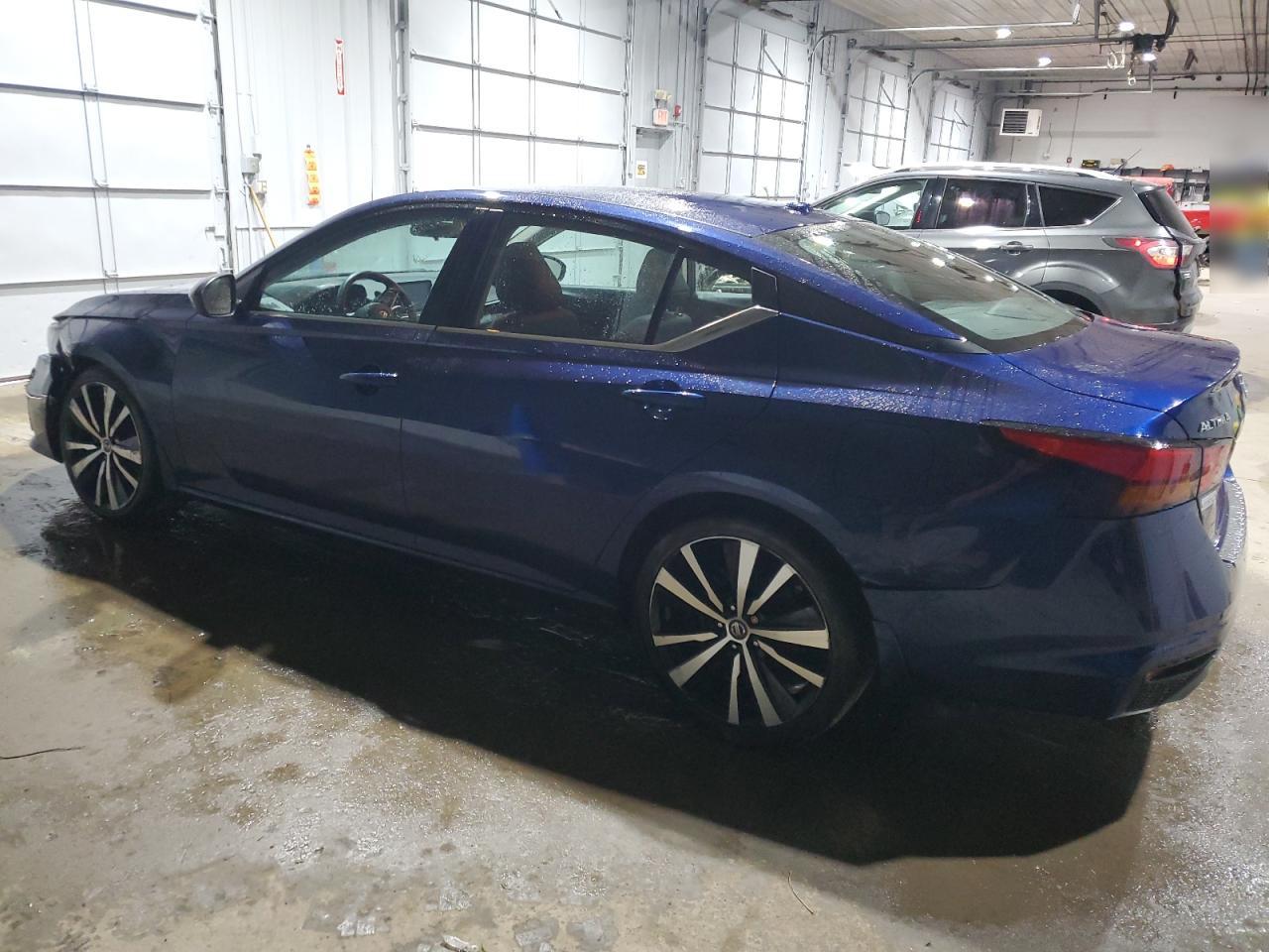 2019 Nissan Altima VIN 1N4BL4CV7KC248655 Copart auction photo, all over / minor dent/scratches damage thumbnail 2