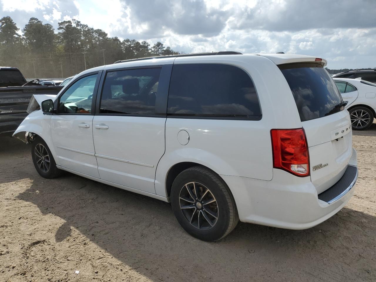 2017 Dodge Caravan VIN 2C4RDGEG6HR813581 Copart auction photo, front end damage thumbnail 2