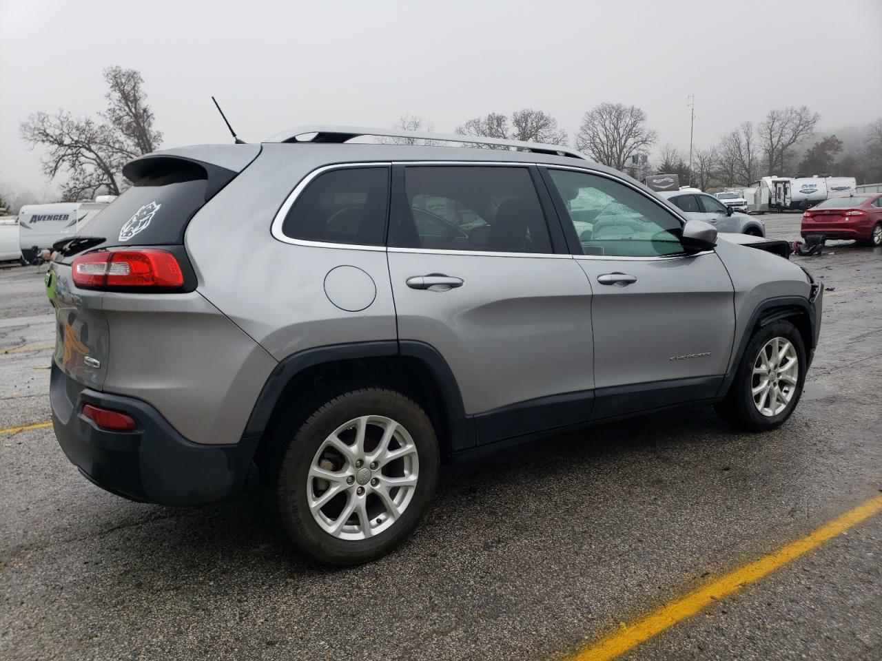 2015 Jeep Grand Cherokee VIN 1C4PJLCB6FW656459 Copart auction photo, front end / hail damage thumbnail 3