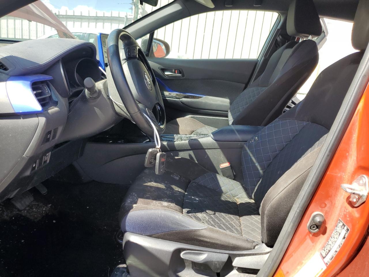 2020 Toyota C-HR VIN JTNKHMBX5L1066959 Copart auction photo, front end / side damage thumbnail 7