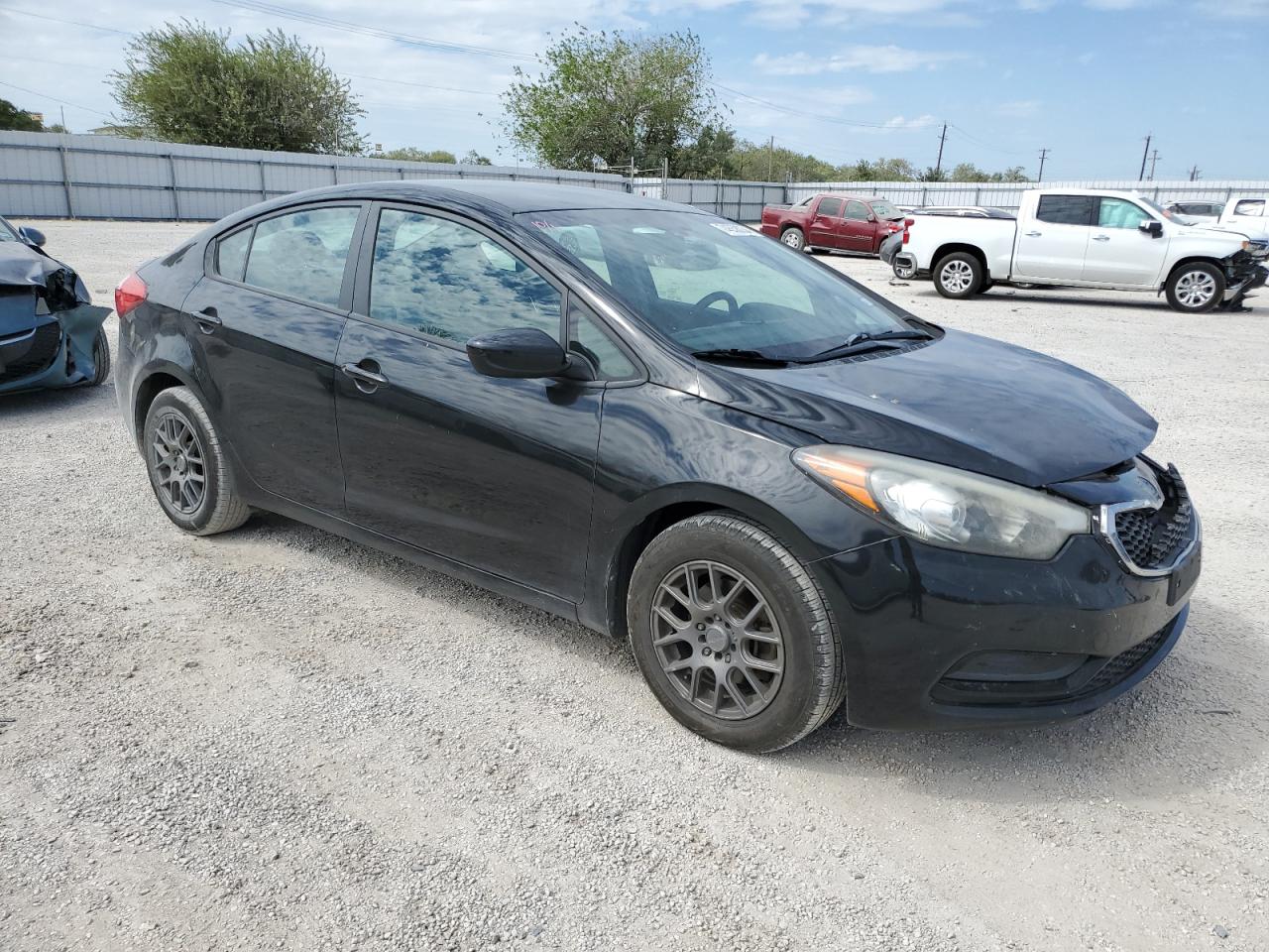 2014 KIA Forte VIN KNAFK4A63E5141179 Copart auction photo, front end / side damage thumbnail 4