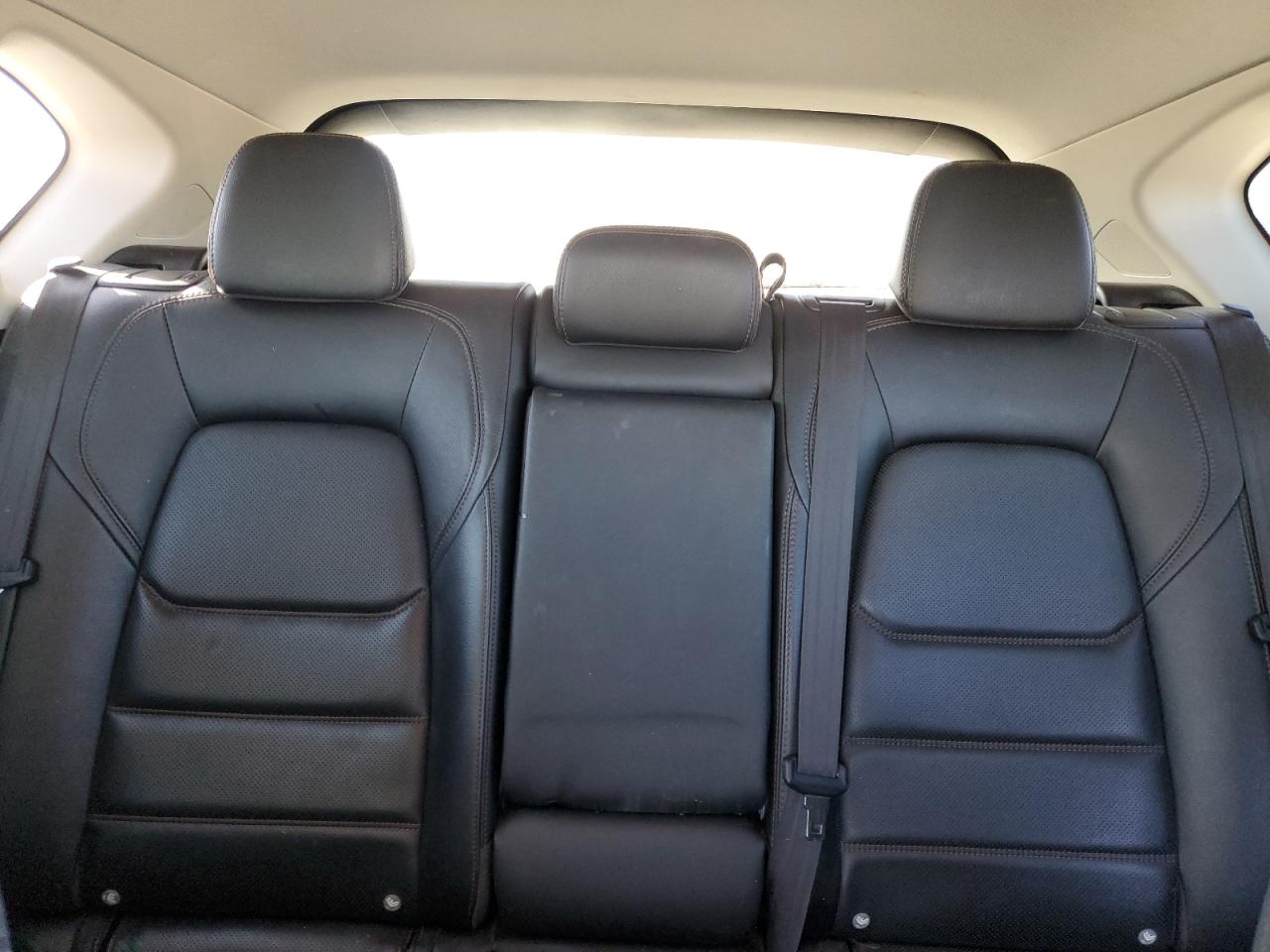 2020 Mazda CX-5 VIN JM3KFBDM8L0786870 Copart auction photo, front end / minor dent/scratches damage thumbnail 10