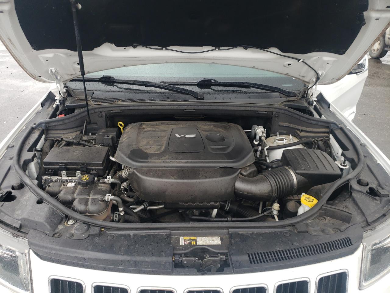 2016 Jeep Grand Cherokee VIN 1C4RJEBG2GC390894 Copart auction photo, side / rear end damage thumbnail 13