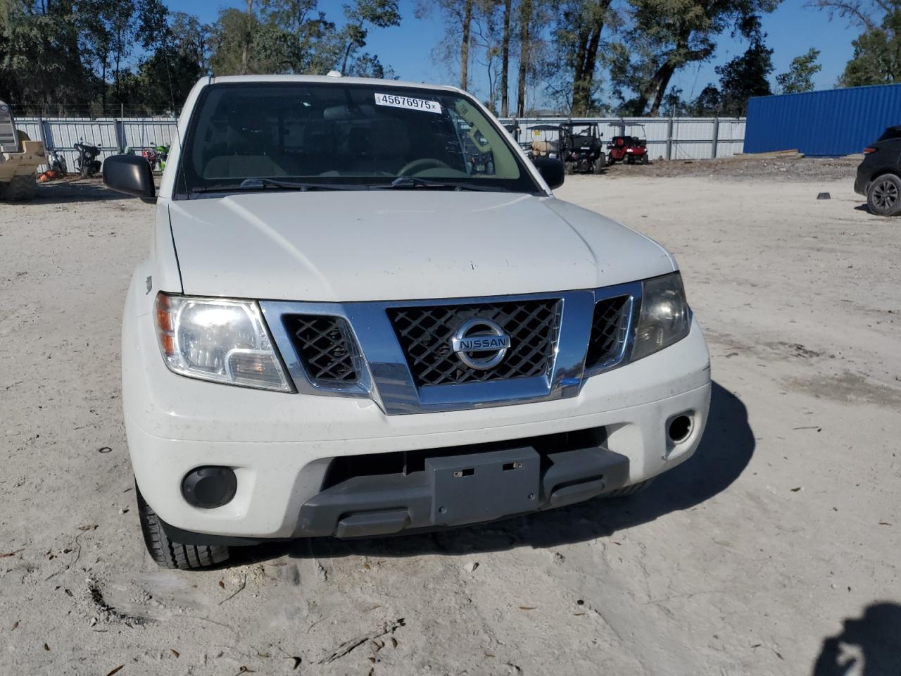 2015 Nissan Navara (Frontier) VIN 1N6AD0CU4FN757354 Copart auction photo, side / undercarriage damage thumbnail 5