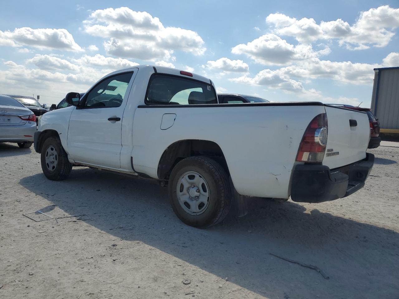 2012 Toyota Tacoma VIN 5TFNX4CN7CX013517 Copart auction photo, front end / minor dent/scratches damage thumbnail 2