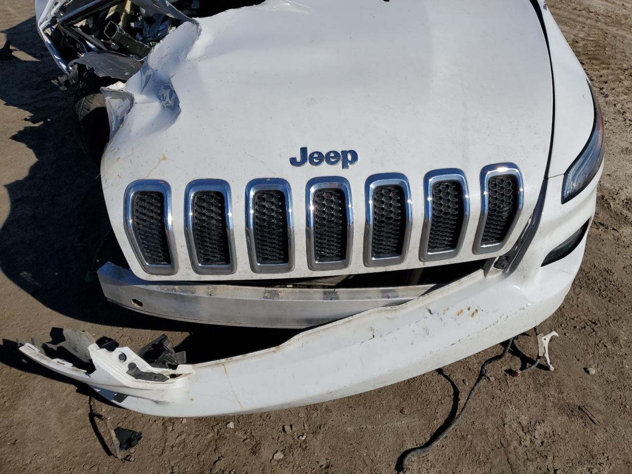2018 Jeep Grand Cherokee VIN 1C4PJLLB2JD551955 Copart auction photo, rollover damage thumbnail 11
