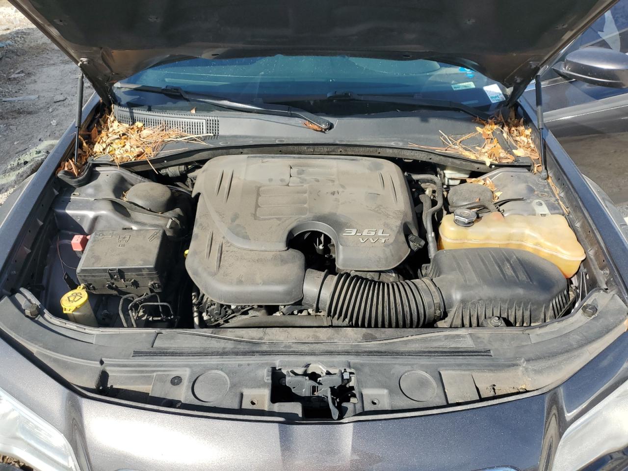 2014 Chrysler 300 VIN 2C3CCAAG0EH354534 Copart auction photo, front end damage thumbnail 11