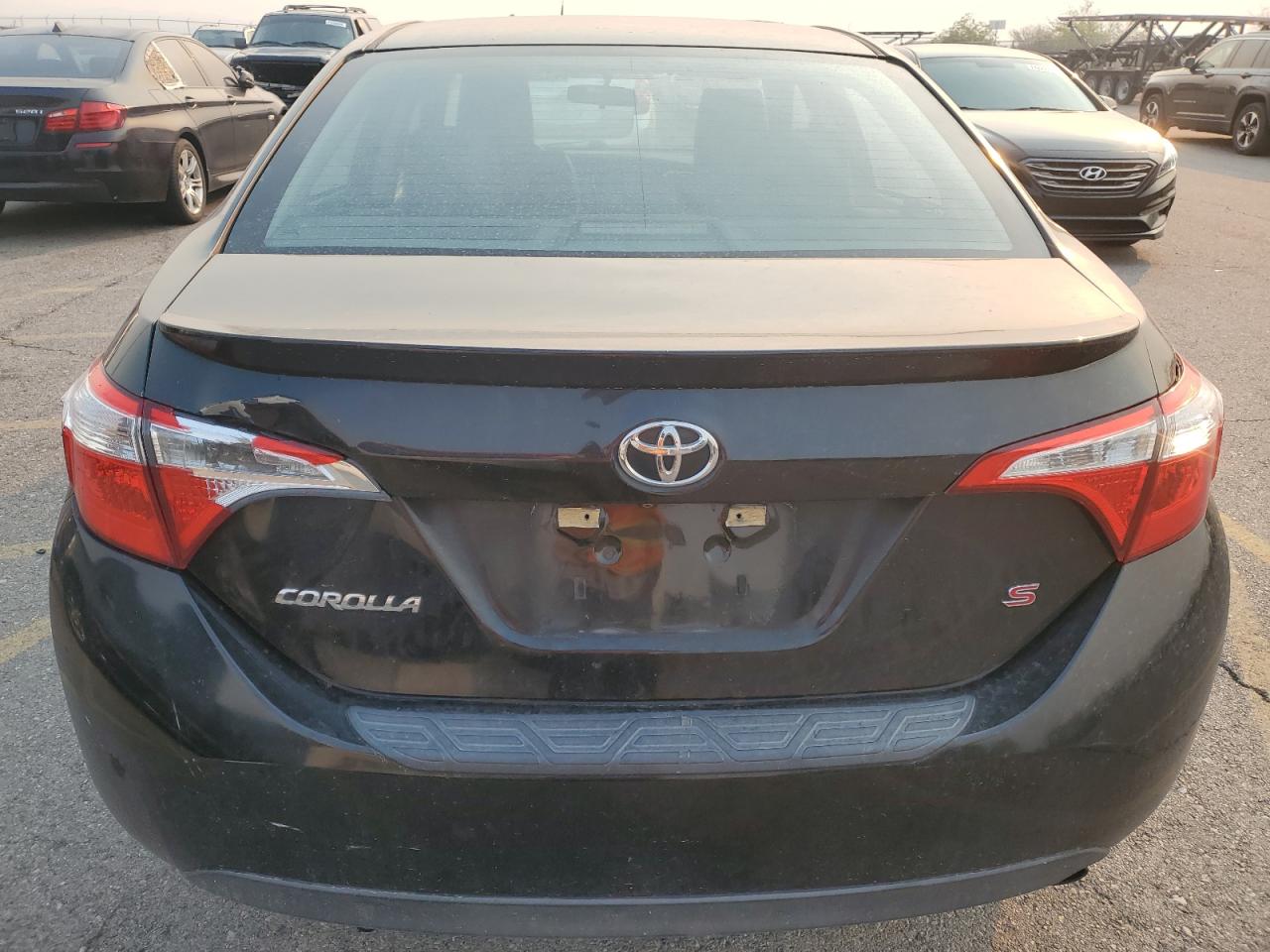 2015 Toyota Corolla VIN 5YFBURHE3FP185483 Copart auction photo, minor dent/scratches / rear end damage thumbnail 6