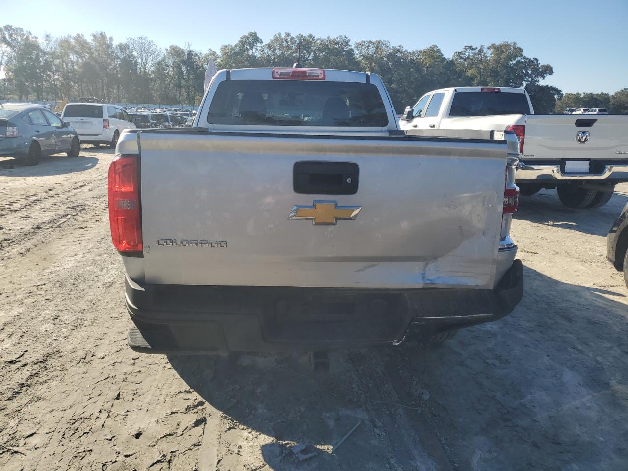 2020 Chevrolet Colorado VIN 1GCHSBEA4L1201392 Copart auction photo, side / rear end damage thumbnail 6