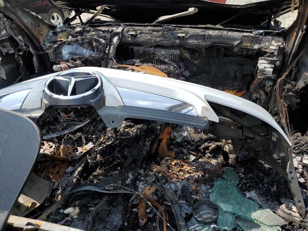 2018 BMW 5er VIN WBAJA7C57JWC76224 Copart auction photo, burn damage thumbnail 8