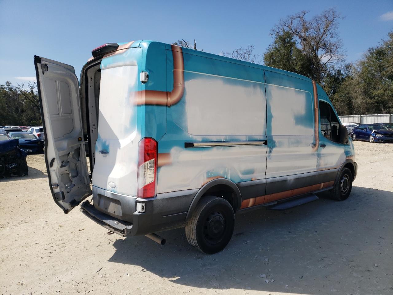 2021 Ford Transit VIN 1FTBR1C84MKA86168 Copart auction photo, rear end damage thumbnail 3