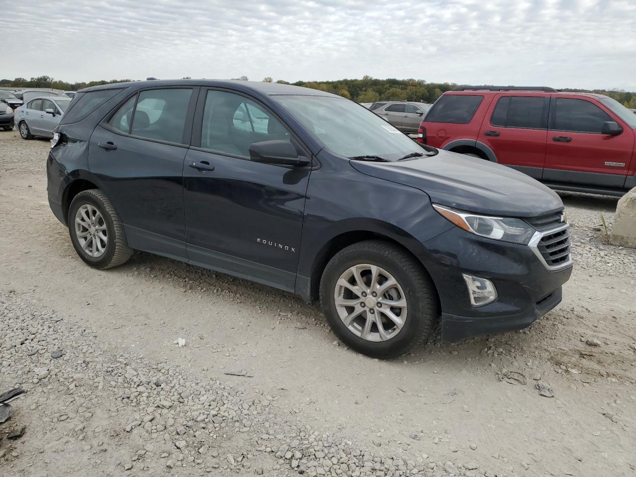 2020 Chevrolet Equinox VIN 3GNAXHEVXLS659629 Copart auction photo, rear end damage thumbnail 4
