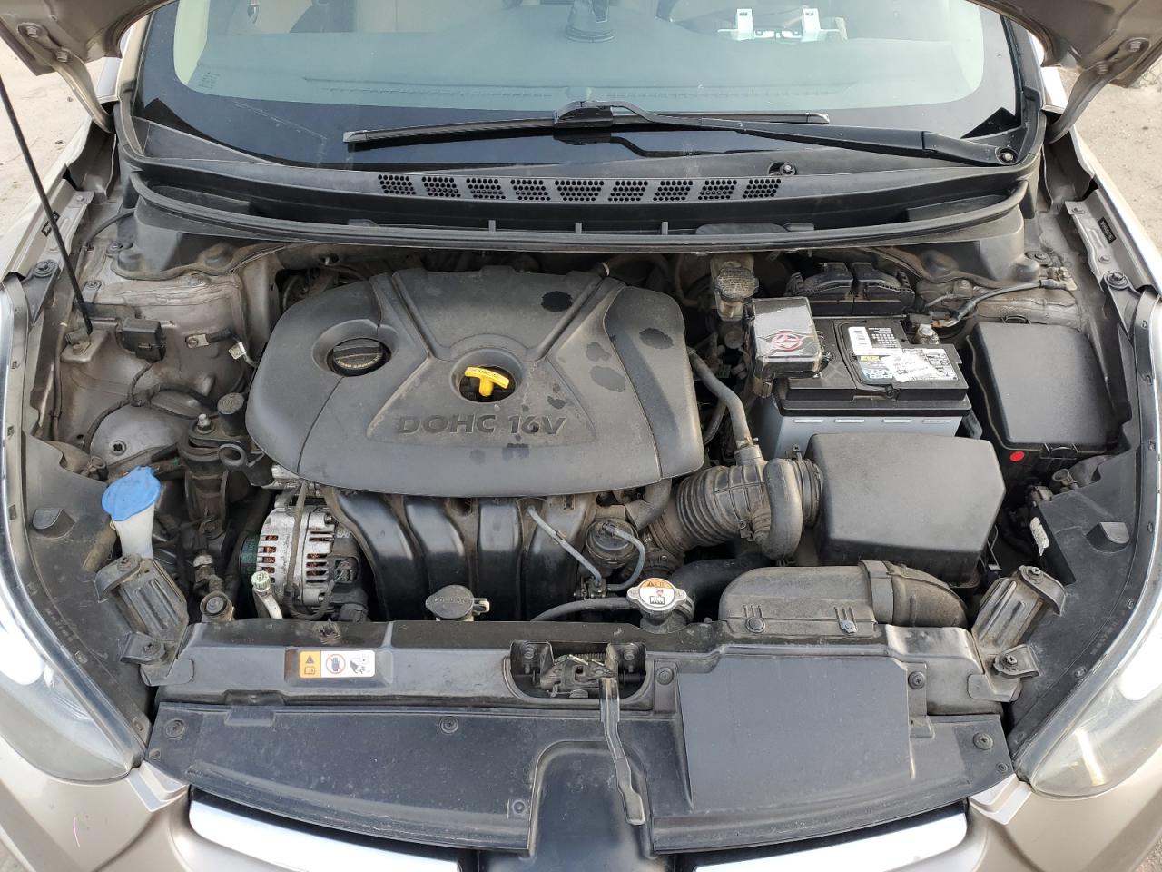 2016 Hyundai Elantra VIN 5NPDH4AE6GH772463 Copart auction photo, vandalism damage thumbnail 11