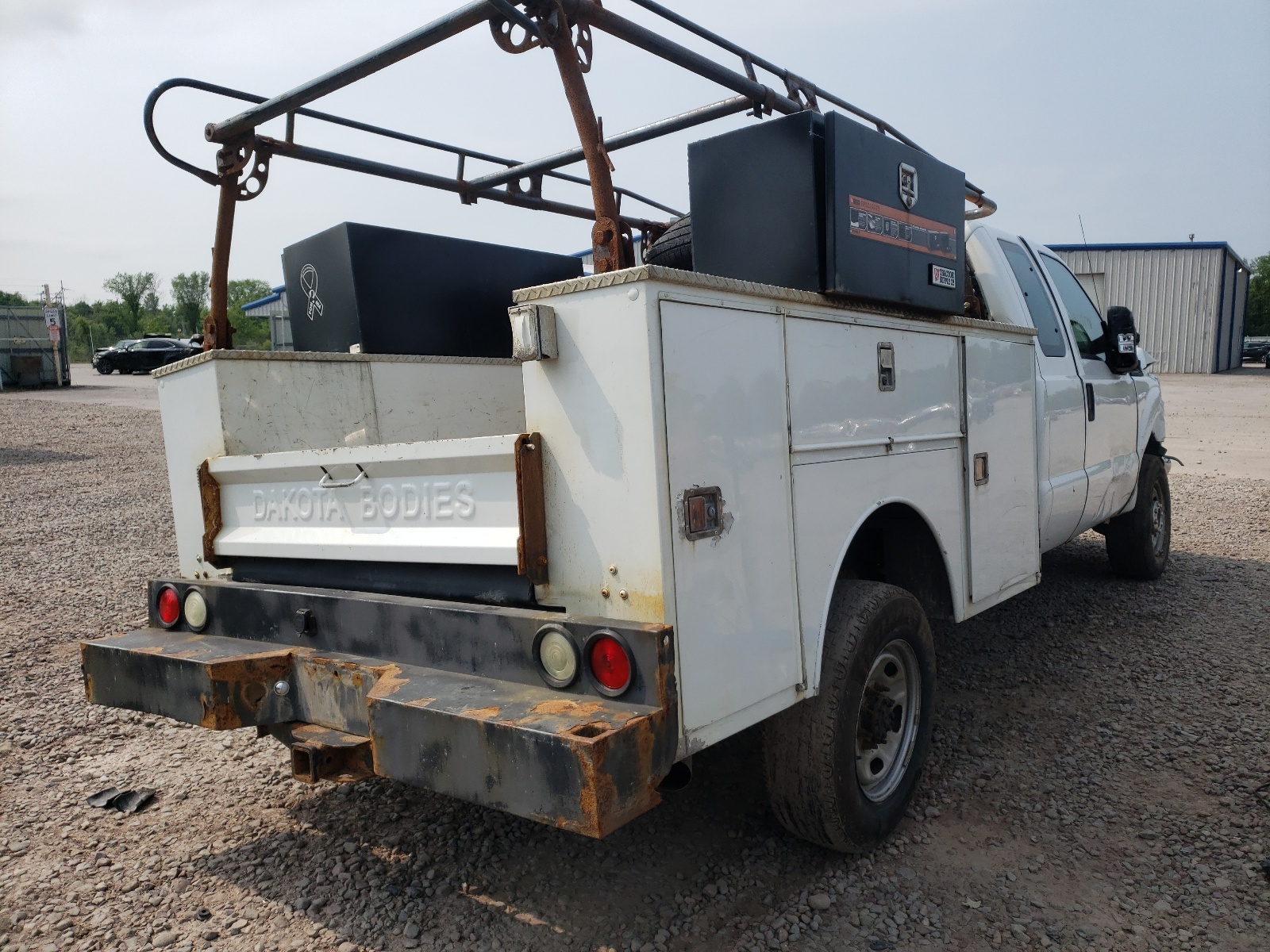2013 Ford F250 VIN 1FD7X2B66DEA24301 Copart auction photo, front end / side damage thumbnail 4