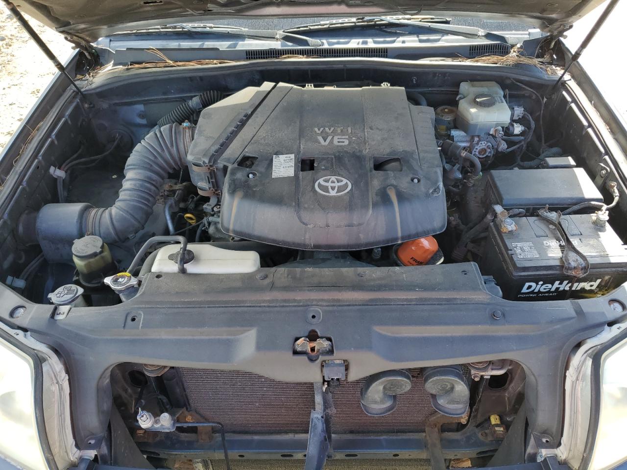 2004 Toyota 4Runner VIN JTEBU14R940050103 Copart auction photo, undercarriage / mechanical damage thumbnail 12