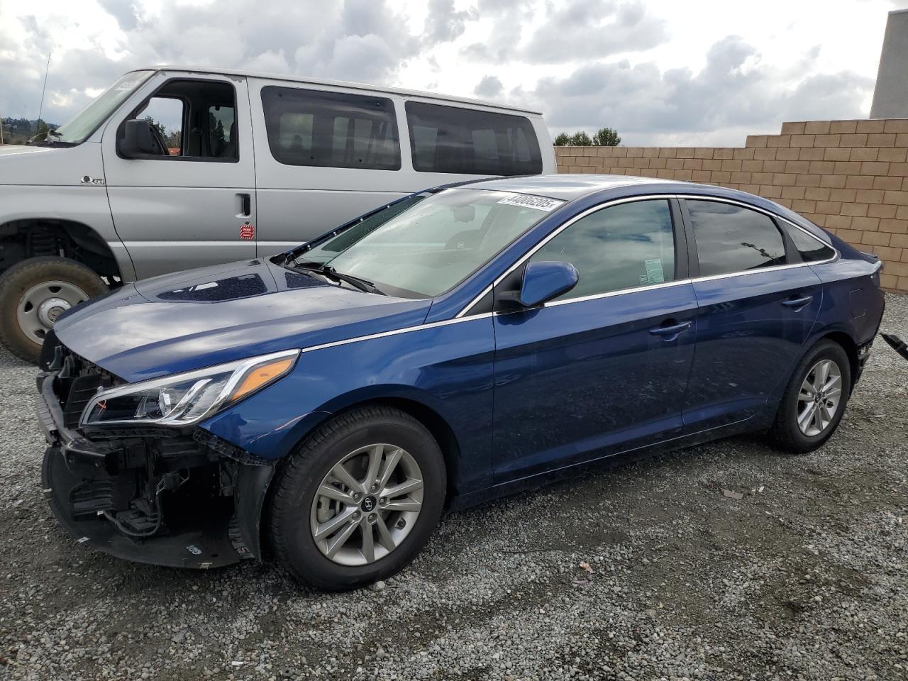 2017 Hyundai Sonata VIN 5NPE24AF6HH496995