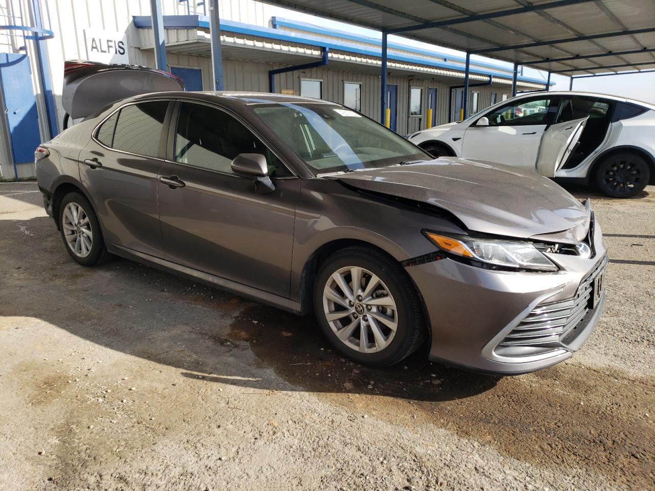 2021 Toyota Camry VIN 4T1C11AK9MU590693 Copart auction photo, rear end damage thumbnail 4