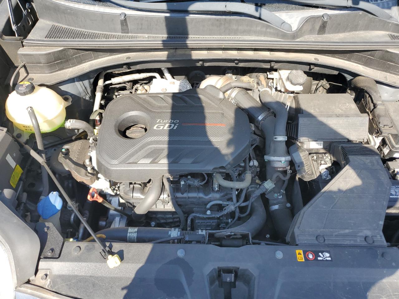 2017 KIA Sportage VIN KNDPRCA63H7095097 Copart auction photo, rear end / minor dent/scratches damage thumbnail 12