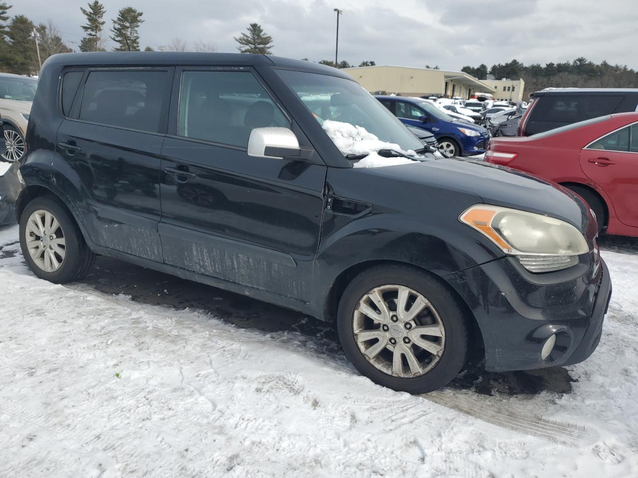 2013 KIA Soul VIN KNDJT2A61D7570712 Copart auction photo, all over damage thumbnail 4