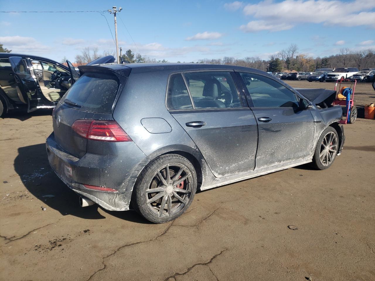 2021 Volkswagen GTI VIN 3VW5T7AU4MM009209 Copart auction photo, front end / side damage thumbnail 3