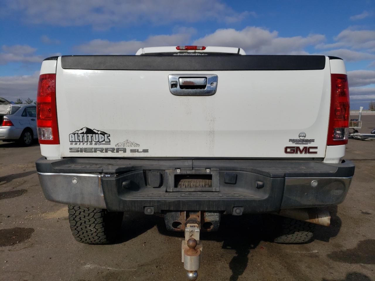 2014 GMC Sierra VIN 1GT120C8XEF109165 Copart auction photo, side damage thumbnail 6