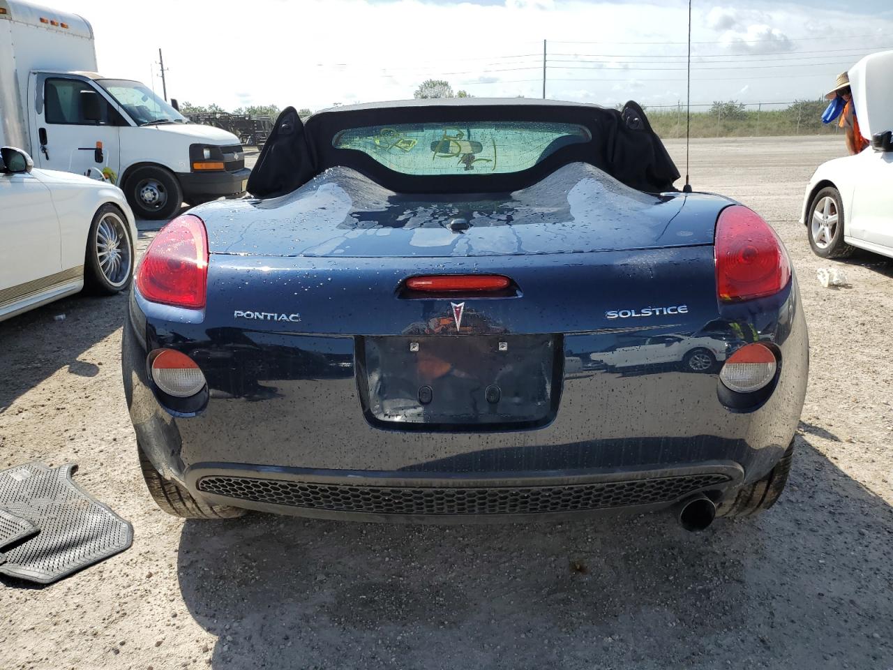 2007 Pontiac Solstice VIN 1G2MB35B57Y111084 Copart auction photo, water/flood damage thumbnail 6