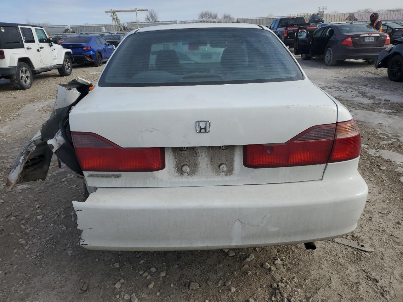 1999 Honda Accord VIN 1HGCG5643XA087625 Copart auction photo, rear end damage thumbnail 6