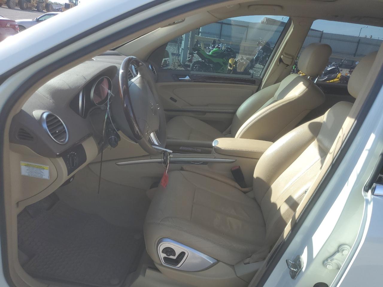 2008 Mercedes-Benz GL-klasse VIN 4JGBF86E08A329677 Copart auction photo, undercarriage / side damage thumbnail 7