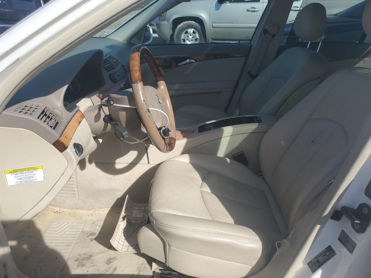2005 Mercedes-Benz E-klasse VIN WDBUF26J45A745085 Copart auction photo, rear end / minor dent/scratches damage thumbnail 7