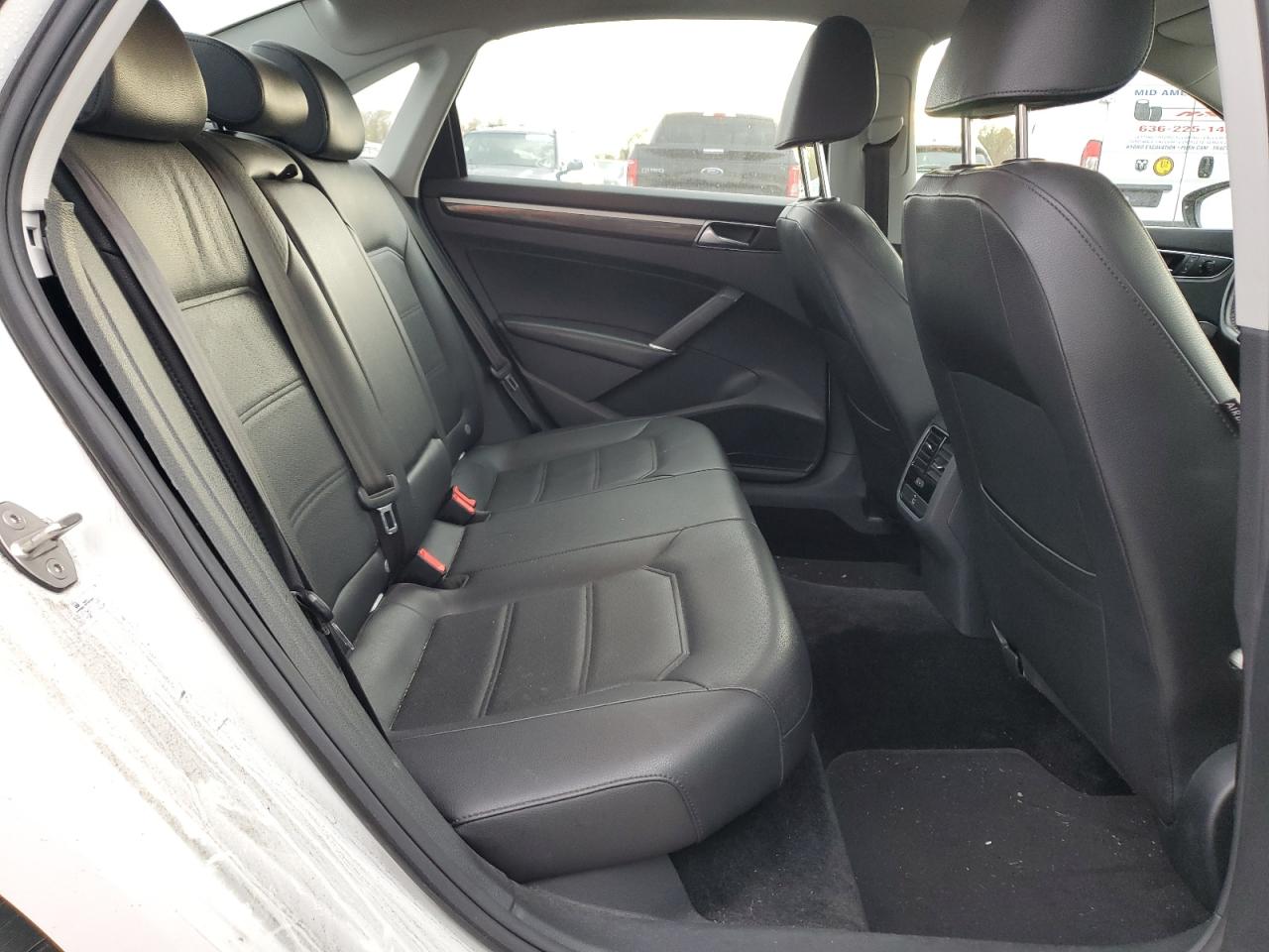 2018 Volkswagen Passat VIN 1VWBA7A33JC015595 Copart auction photo, hail damage thumbnail 10