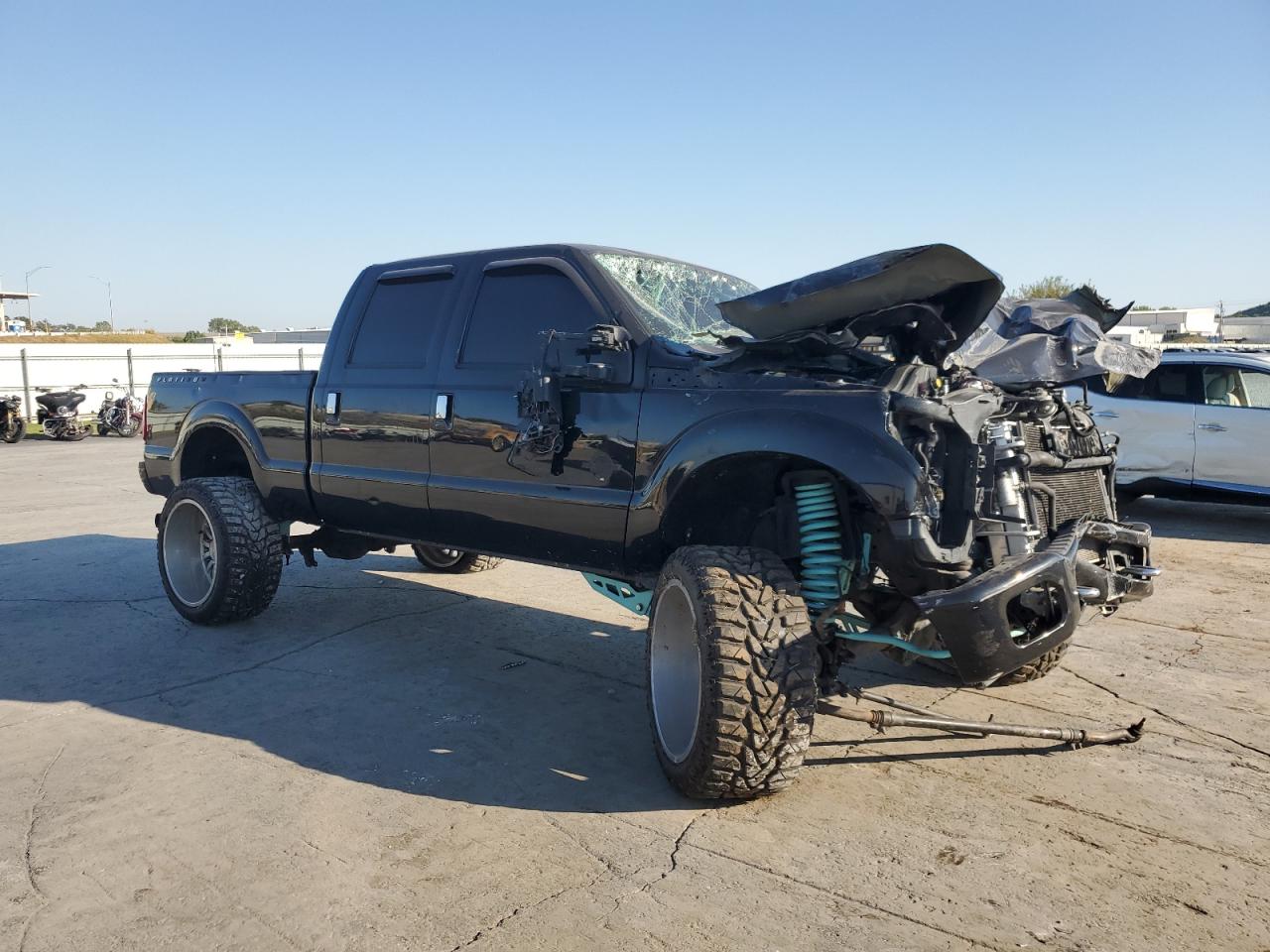 2013 Ford F250 VIN 1FT7W2BT9DEB86159 Copart auction photo, front end / undercarriage damage thumbnail 4