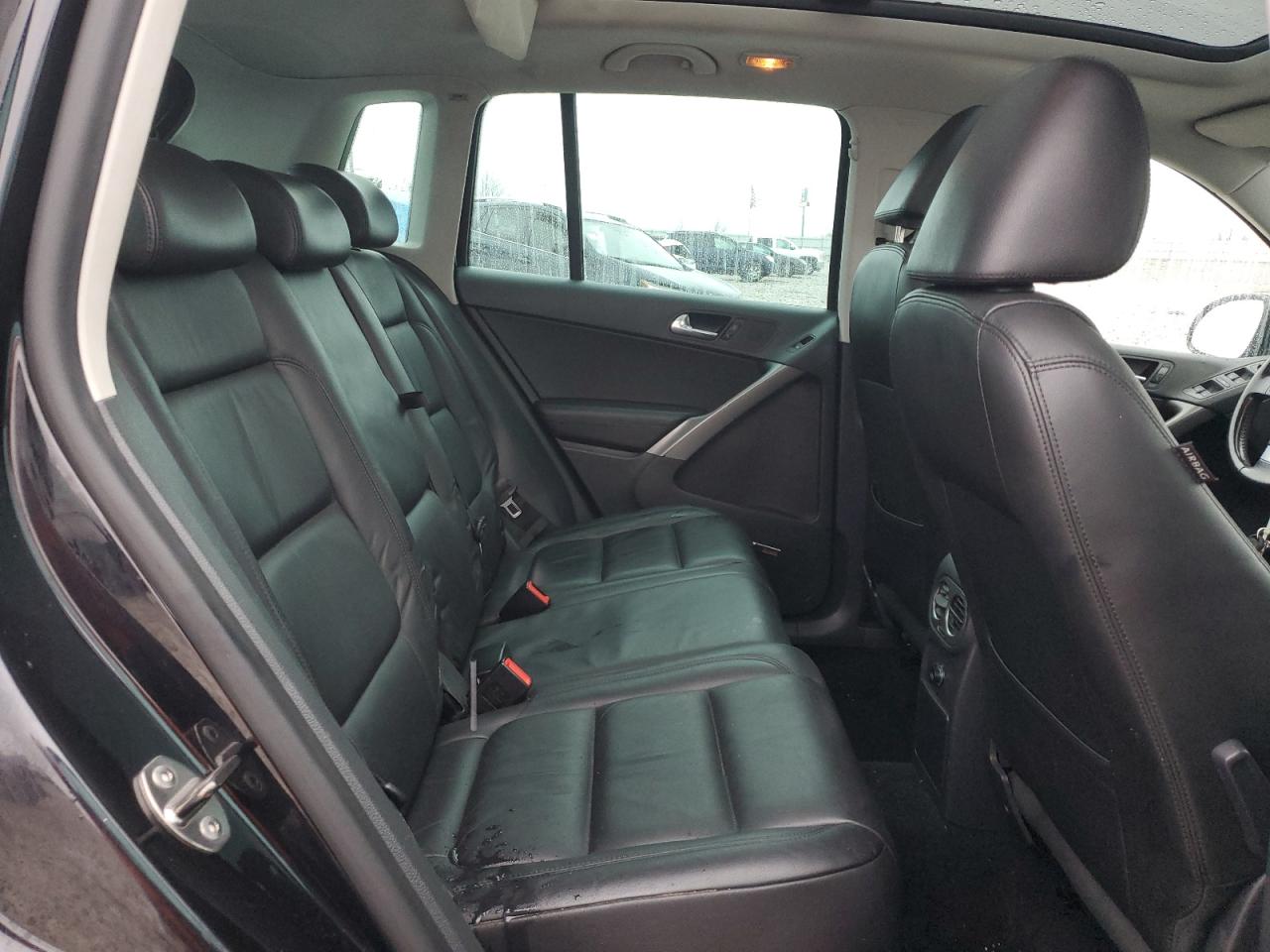 2009 Volkswagen Tiguan VIN WVGBV75N29W536171 Copart auction photo, front end damage thumbnail 11
