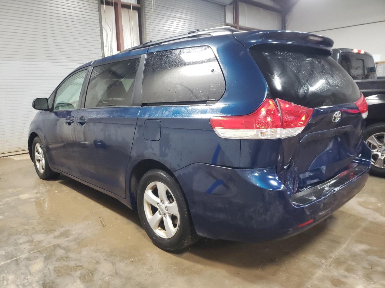 2012 Toyota Sienna VIN 5TDKK3DCXCS275143 Copart auction photo, rear end damage thumbnail 2