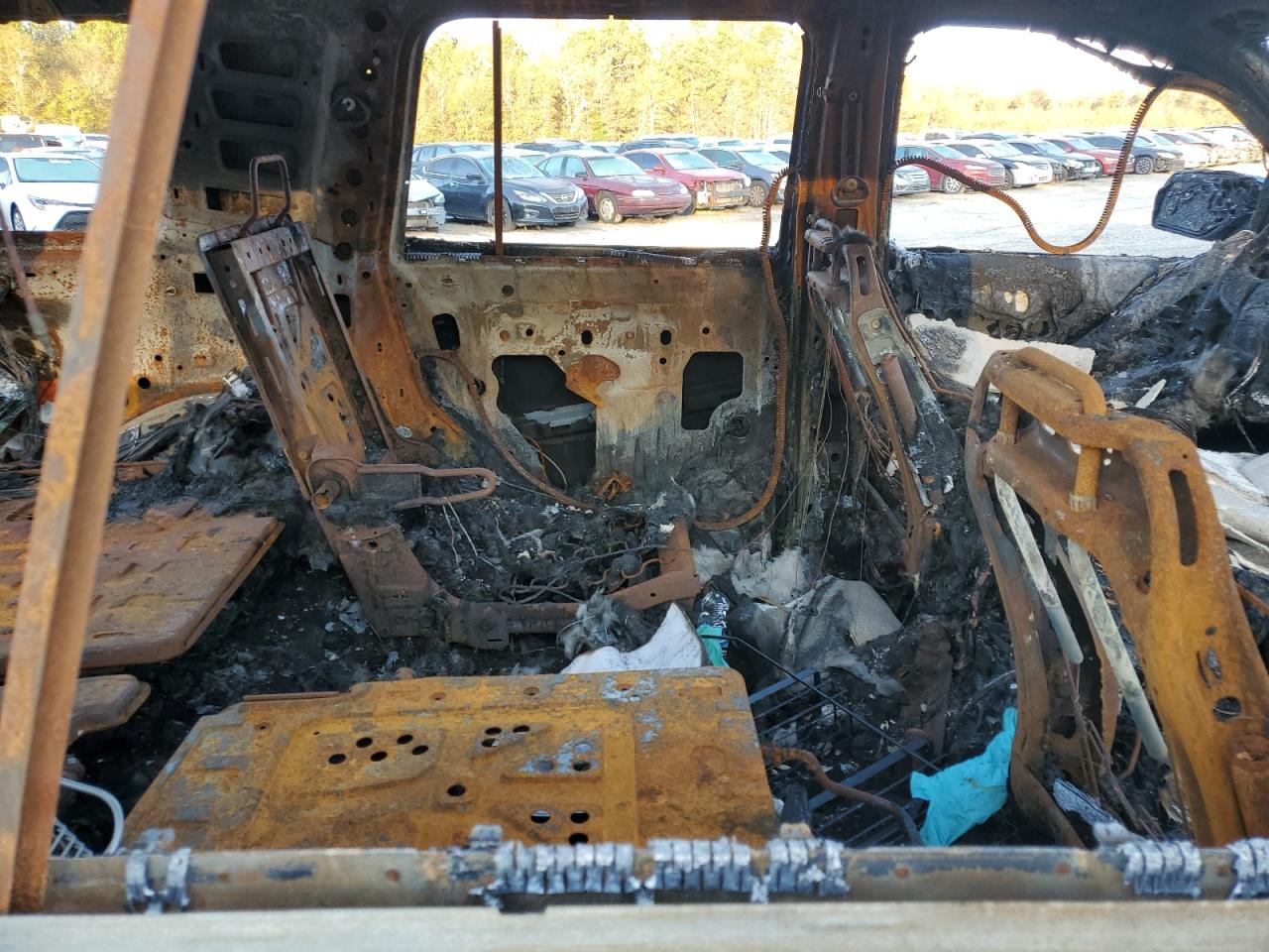 2016 Chevrolet Tahoe VIN 1GNSKCKC9GR268909 Copart auction photo, burn damage thumbnail 11
