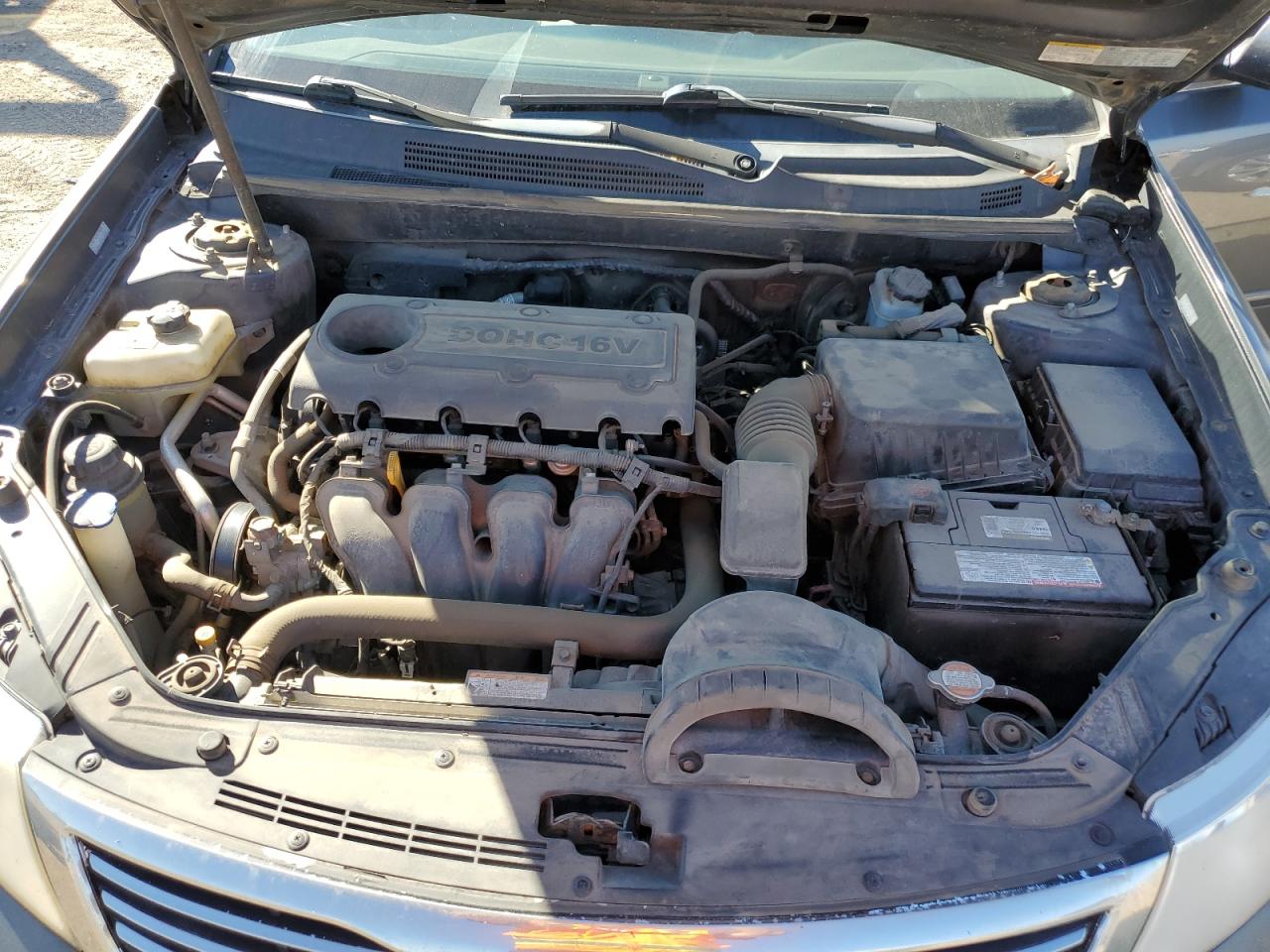 2009 KIA Optima VIN KNAGE228495317761 Copart auction photo, rear end damage thumbnail 12